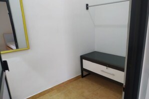 Habitación estándar doble | Escritorio, espacio para trabajar con un portátil, wifi gratis