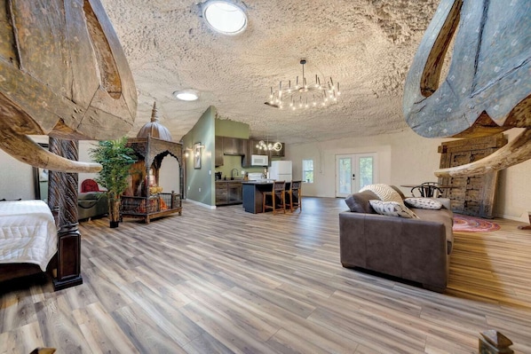 Smart TV, DVD player