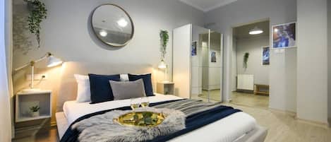 1 bedroom, iron/ironing board, WiFi, bed sheets