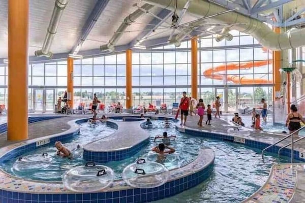 Piscine extérieure, piscine chauffée