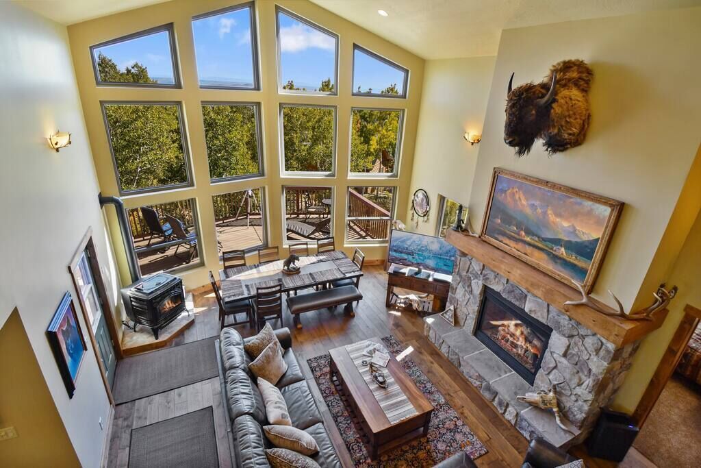 TV, fireplace, DVD player, table tennis