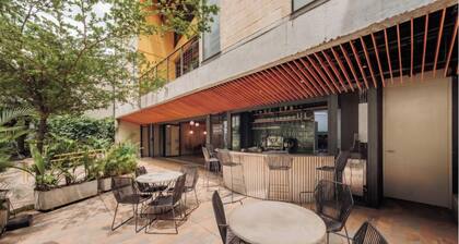 The Somos S Hotel
