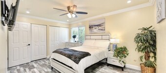 Stylish & Modern Sacramento Getaway Near Downtown!