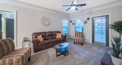 Temp Stay Huntsville with great amenities. Work or play, great place to stay.