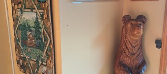 The Woodsman Country Lodge