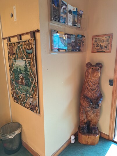 The Woodsman Country Lodge