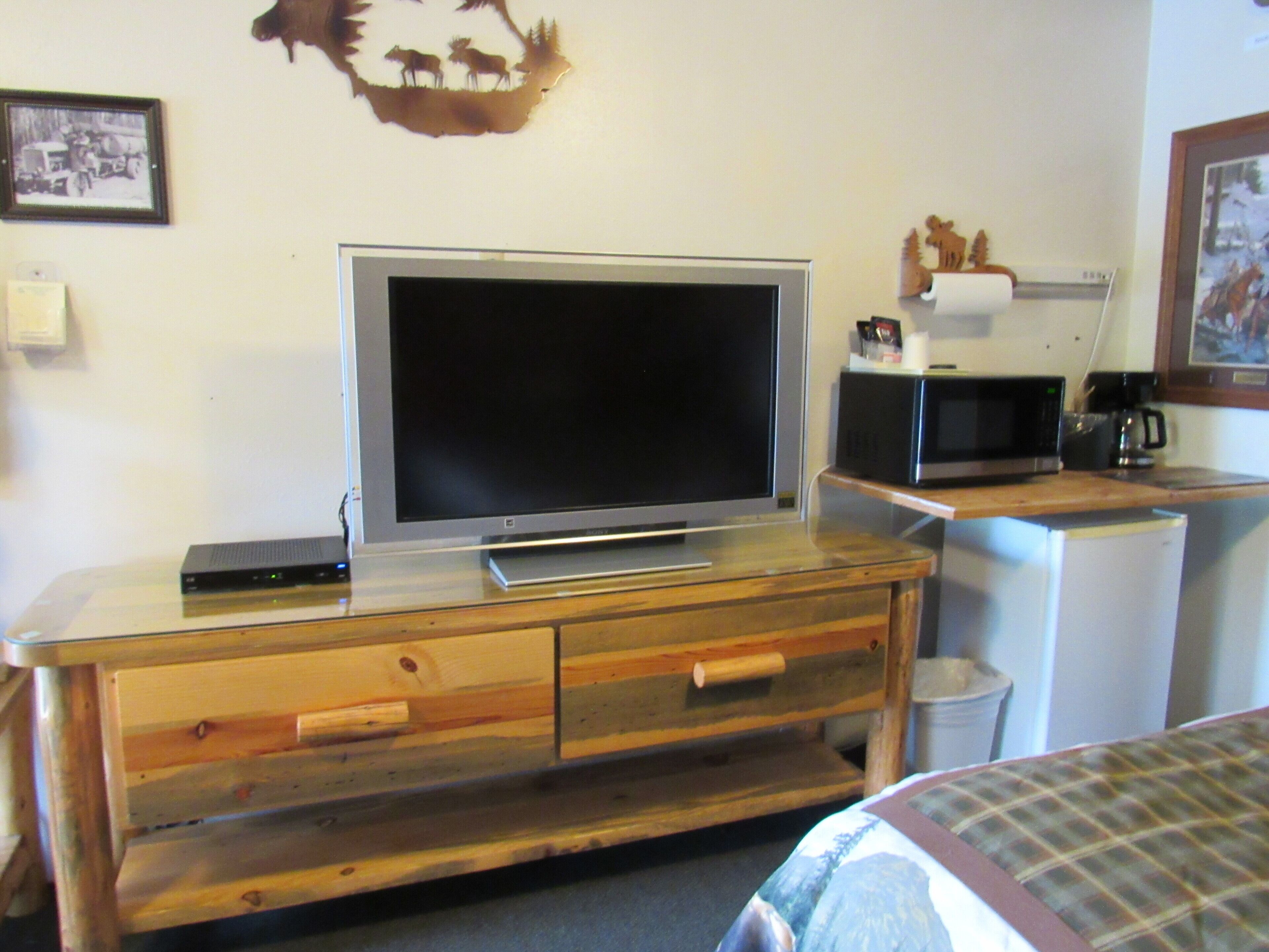 Blackout drapes, iron/ironing board, WiFi (free), bed sheets