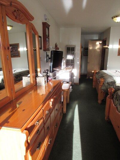 The Woodsman Country Lodge