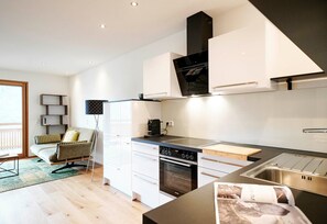 Fridge, oven, dishwasher, coffee/tea maker - Landhaus Damüls - mountain view #04 (Damüls)