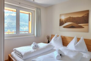 2 bedrooms, iron/ironing board, free WiFi, bed sheets - Hölderle Damüls - mountain view #08 (Damüls)