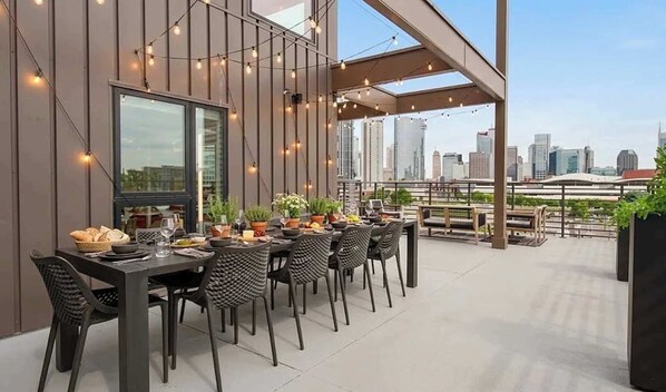 Outdoor dining
