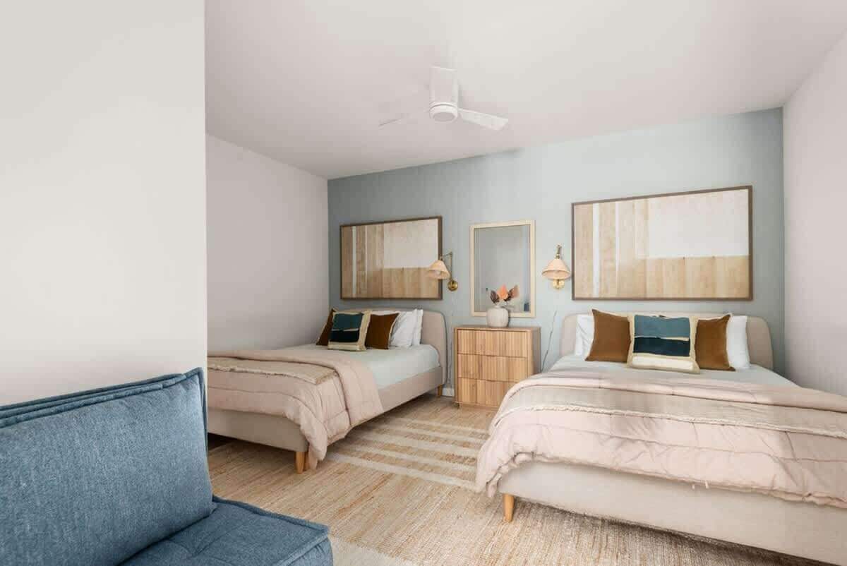 4 bedrooms, iron/ironing board, travel cot, free WiFi