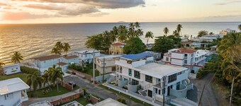 Casa Loba Luxe Unit 2 w/private pool and garden