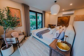 3 bedrooms, free WiFi, bed sheets - Casa Loba Luxe Apartment w/pool, views and tub (Rincon)