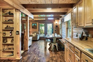 Cabin, Multiple Beds, Hot Tub | Private kitchen | Fridge, microwave, oven, stovetop