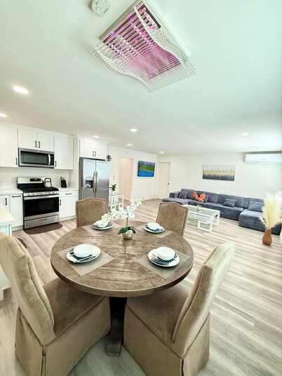 40% OFF Upland 2 Master Beds W/ Yard - Close To Airport, Hospitals & Colleges