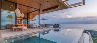 Best Ocean View Luxury Villa with Infinity Pool 