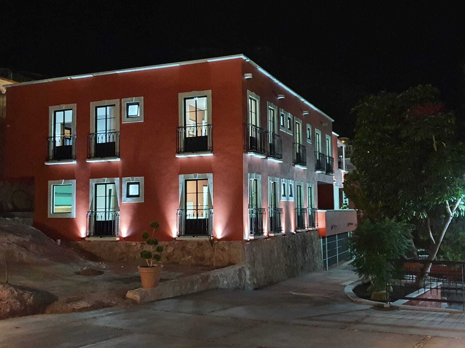 Fachada de la propiedad