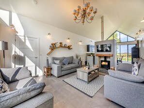 Interior - Shearwater Lodge (Bamburgh)