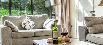 Shearwater Lodge