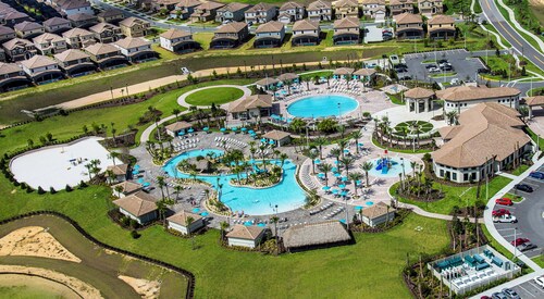 8BR Disney Villa: 2 Theaters, Game Rooms, Pool/Spa