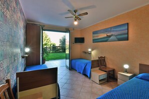 2 chambres, lit parapluie, Wi-Fi gratuit, draps fournis