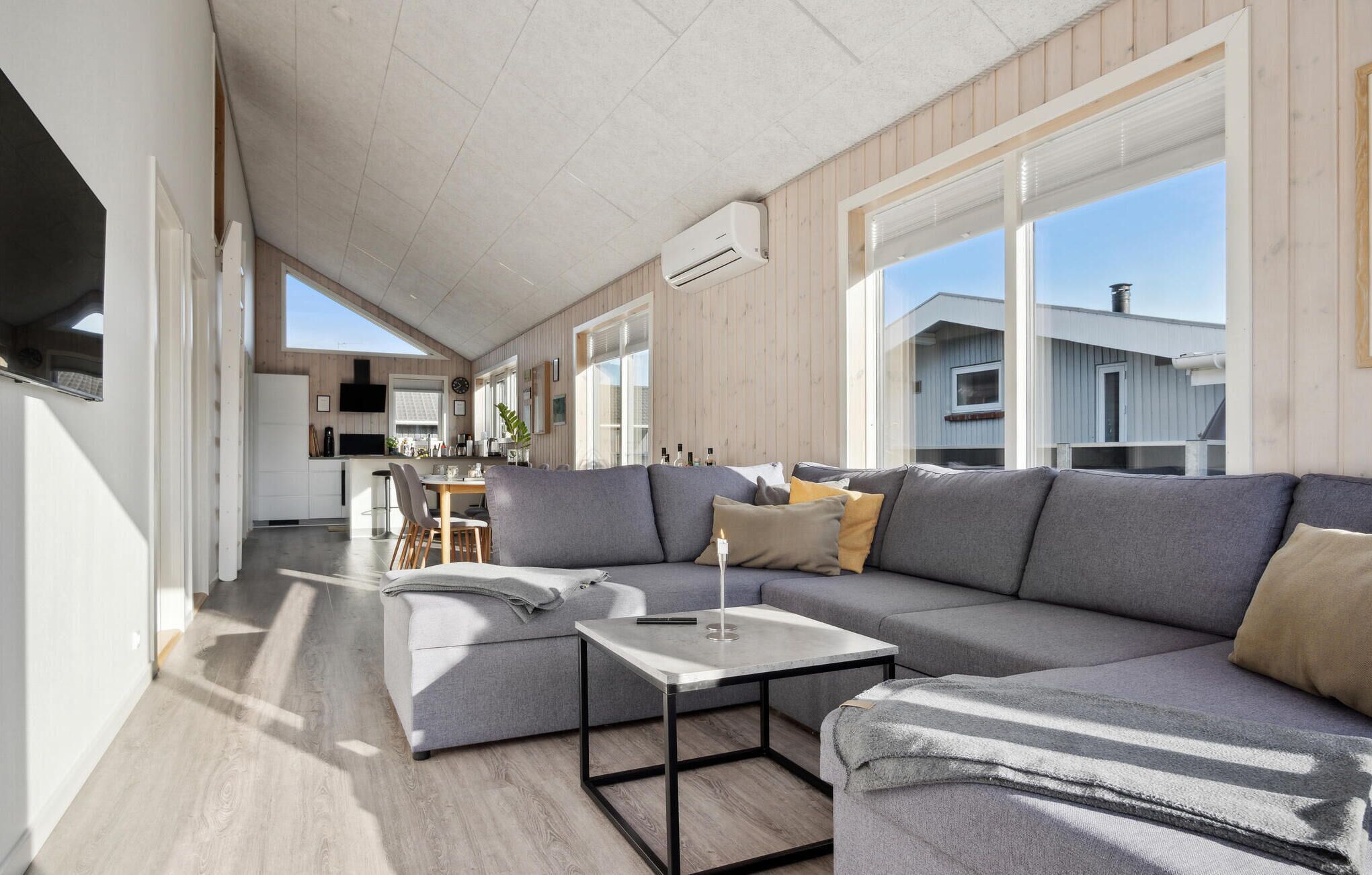 Lovely Home In Sjølund - 콜링