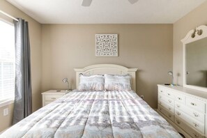 2 bedrooms, iron/ironing board, travel crib, free WiFi