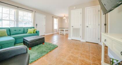 Convenient to campus and The Square - Location