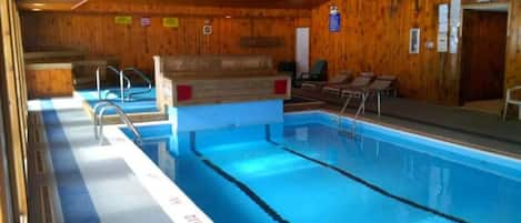 Piscine couverte, piscine chauffée