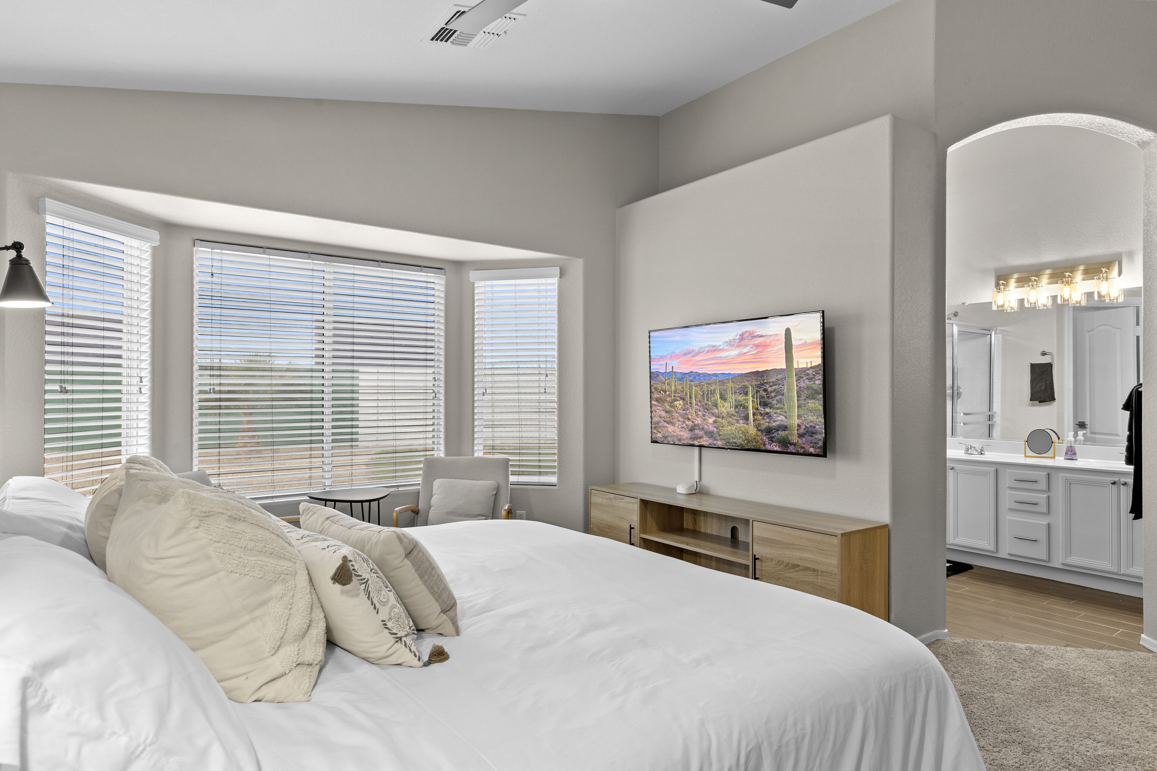 4 bedrooms, iron/ironing board, travel cot, WiFi