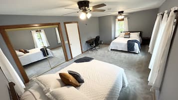 5 bedrooms, desk, iron/ironing board, free WiFi