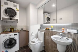 Haartrockner, Handtücher