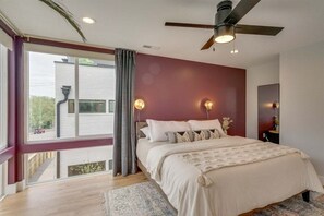 4 Schlafzimmer, Bügeleisen/Bügelbrett, WLAN, Bettwäsche