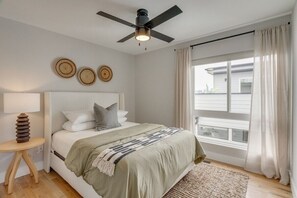 8 habitaciones, tabla de planchar con plancha y wifi gratis 