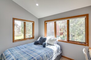 2 chambres, bureau, Wi-Fi, draps fournis