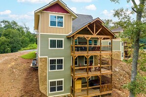 Exterior - Starry Starry Night (Gatlinburg)