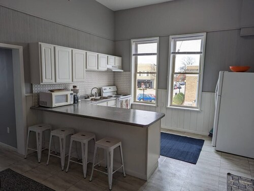 2 Bedroom Apartment in the Heart of Robinson