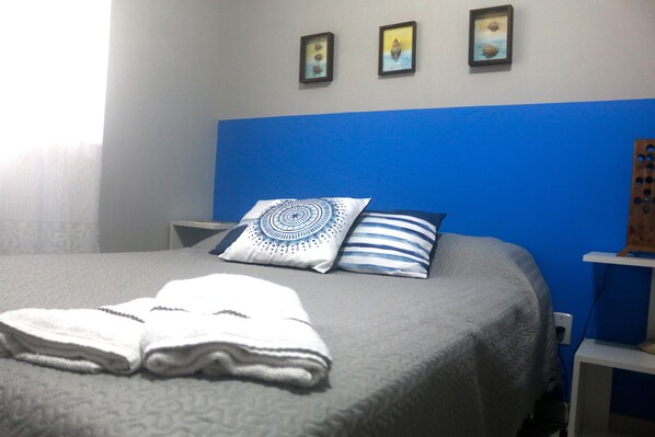 2 bedrooms, WiFi, bed sheets