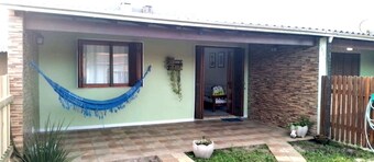 Casa Encantadora em Capão Novo - Próxima à Praia e Supermercado