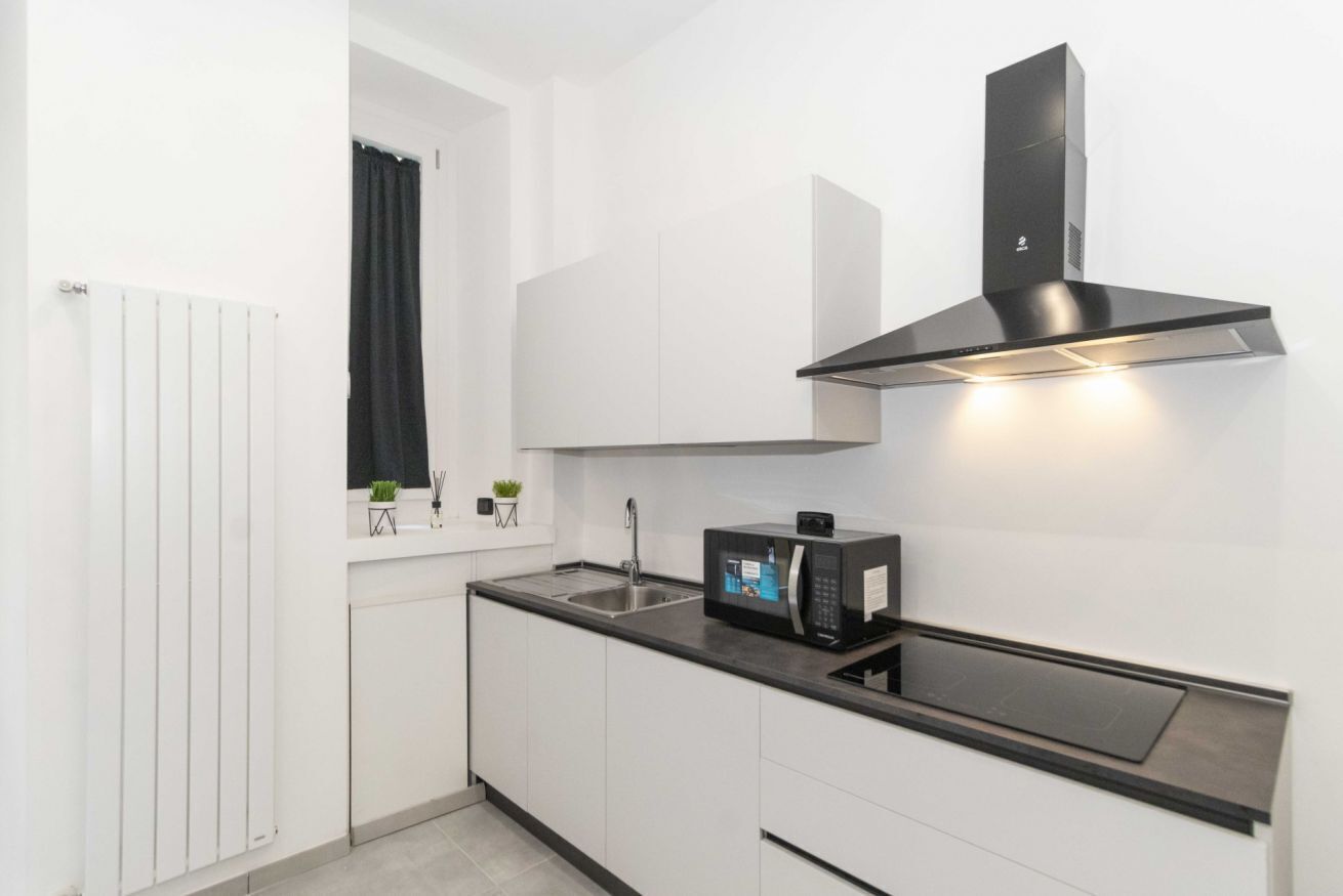 Fridge, stovetop, toaster