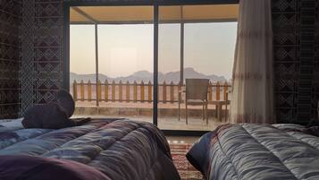 1 bedroom, in-room safe, free WiFi, bed sheets