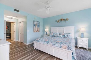 3 bedrooms, iron/ironing board, WiFi (free), bed sheets - Atlantis 205B - Beachers Landing - Renovated (St. Augustine Beach)