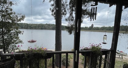 Lakehouse get-a-way at Goss Reservoir.
