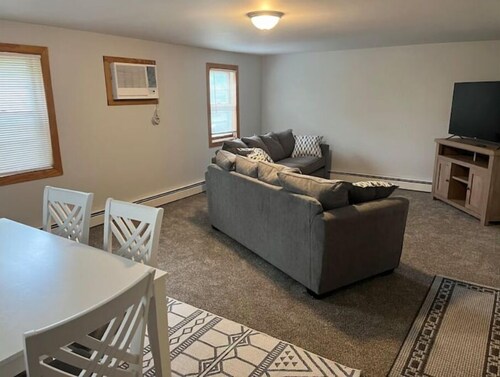 Freshly updated apartment