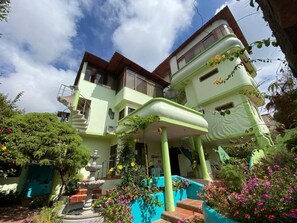 Zona de juegos infantil al aire libre