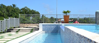 Ochi Rios -3BR,Pool,Tennis,Basketball,Gym,Playground-5min to Beach