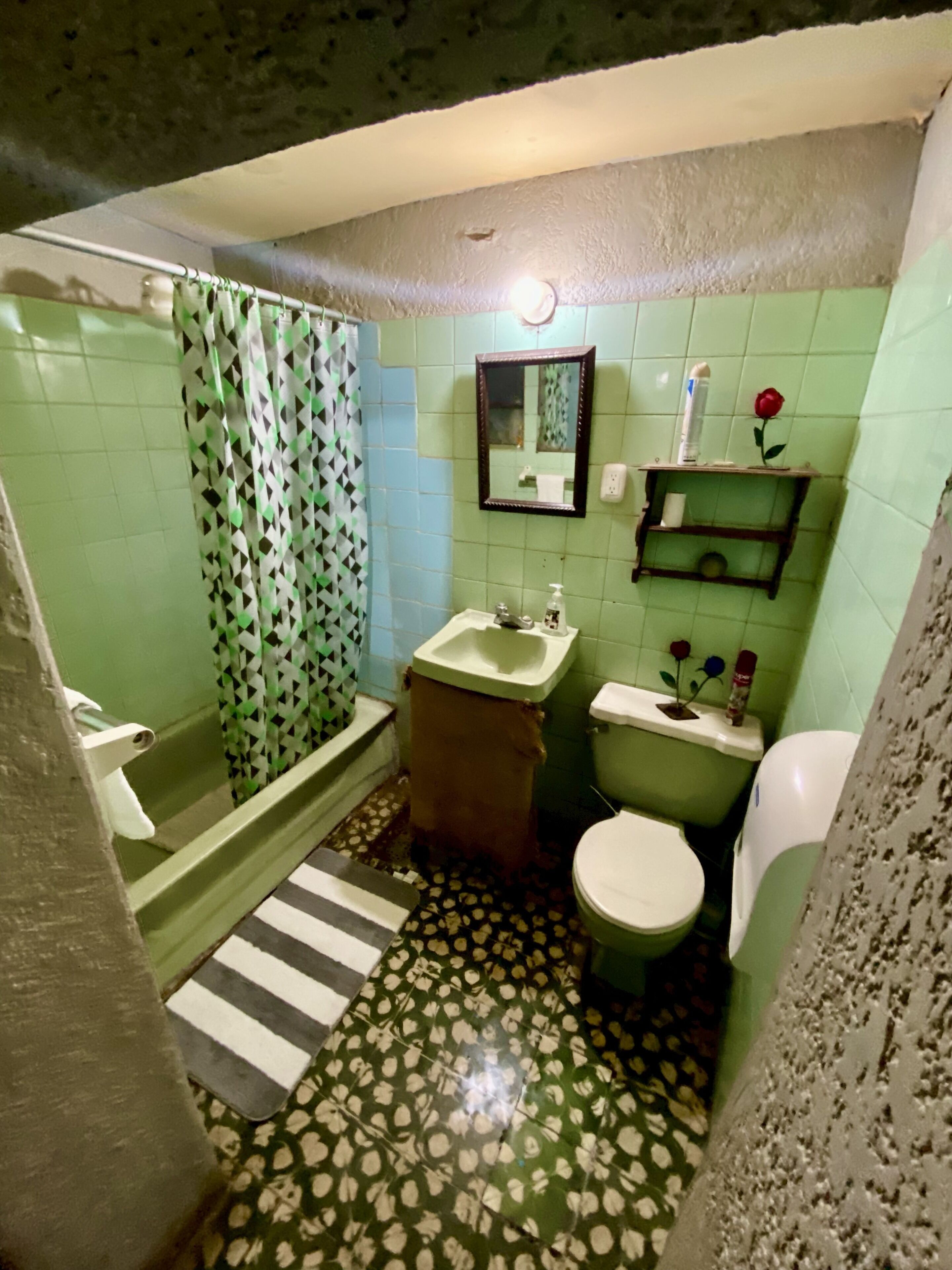 Basic Double Room Single Use | Bilik Mandi | Tuala disediakan 