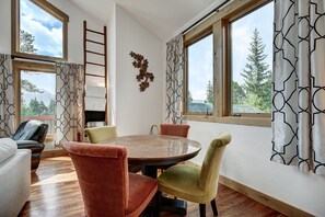 Dining - Emmett's Peak in Breck | Private Hot Tub, Mountain Views, 5min drive to Slopes/Downtown (Breckenridge)