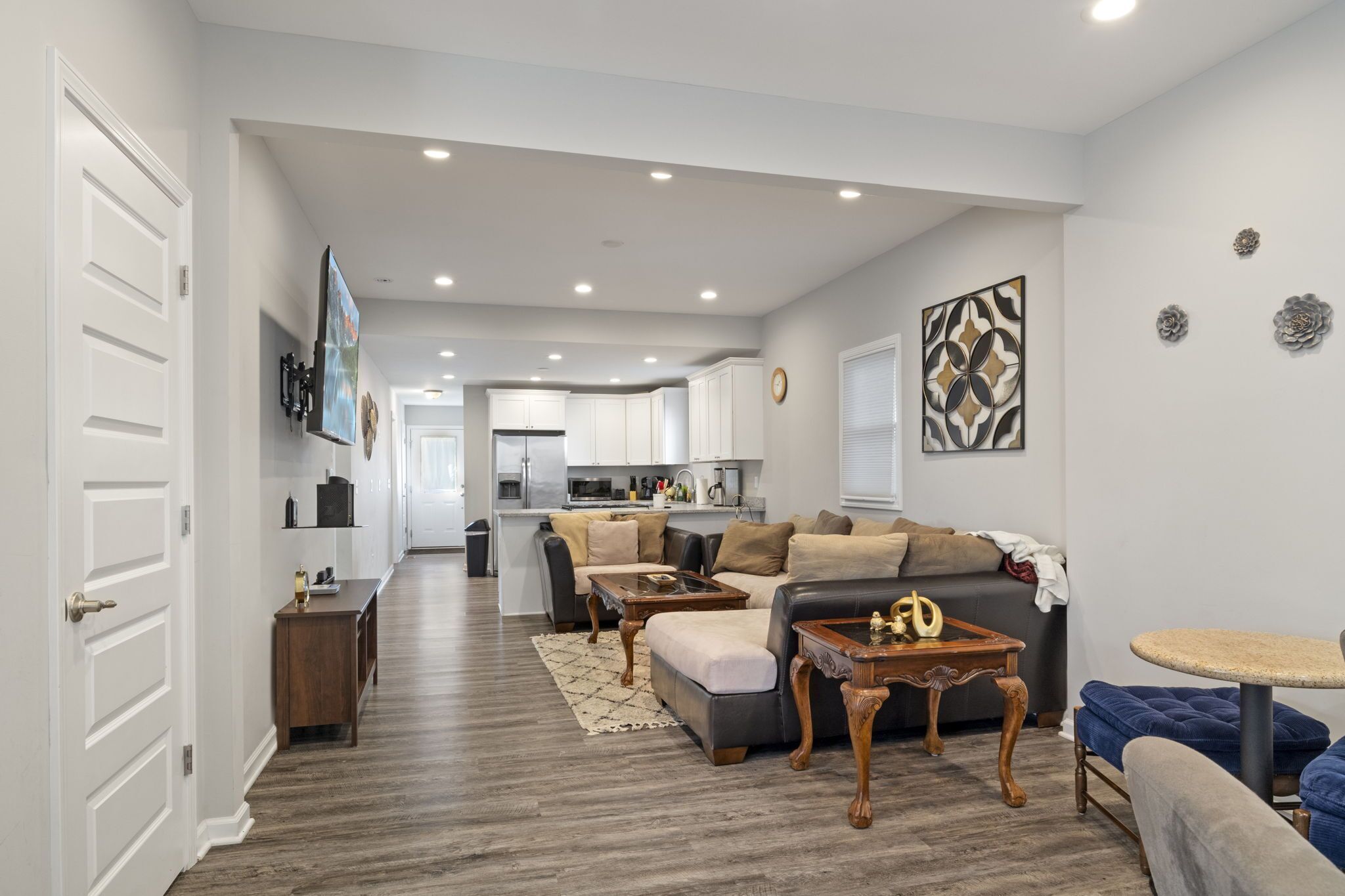 The Sanctuary: Work Friendly & Near Downtown